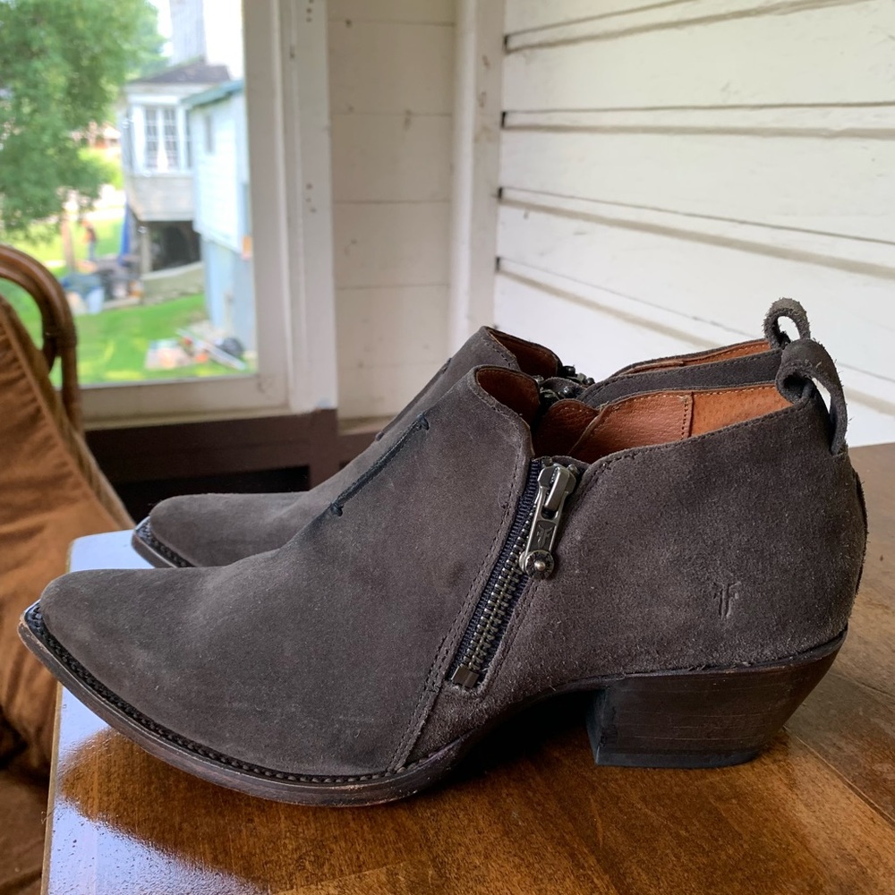 Frye Sacha Moto Suede Shooties